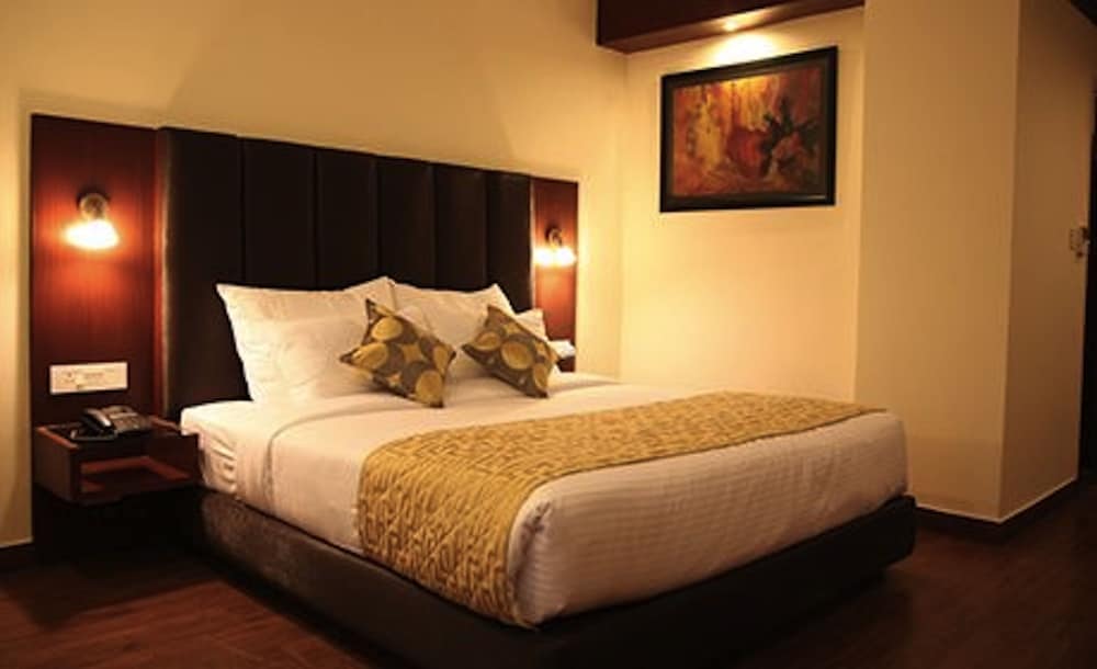 Executive Double Room, 1 Bedroom, Balcony, City View
