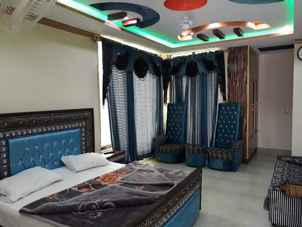 Presidential Apartment