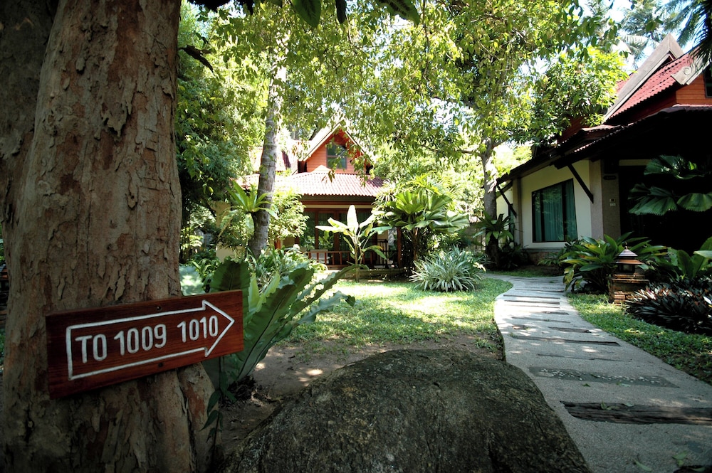 Tropical Villa Double Bed - Photo 3