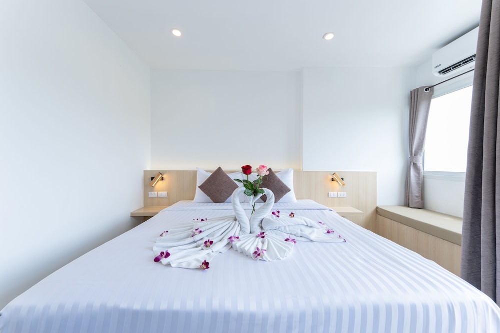 Deluxe Double Room - Photo 5