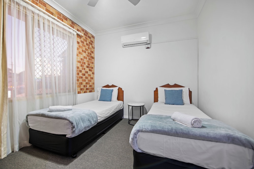 Standard Suite, Multiple Bedrooms (Interconnecting Unit) thumbnail 5