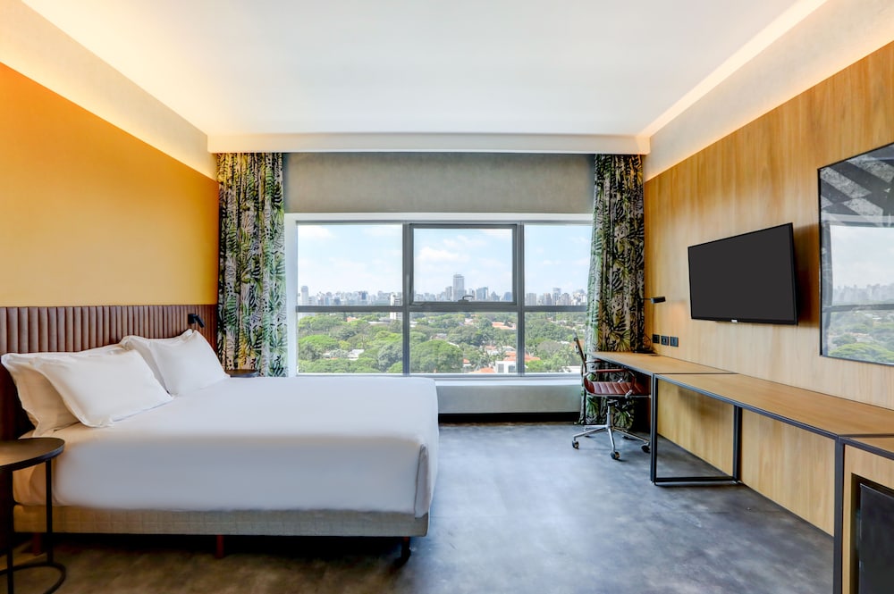 Superior Room, Accessible - Photo 10