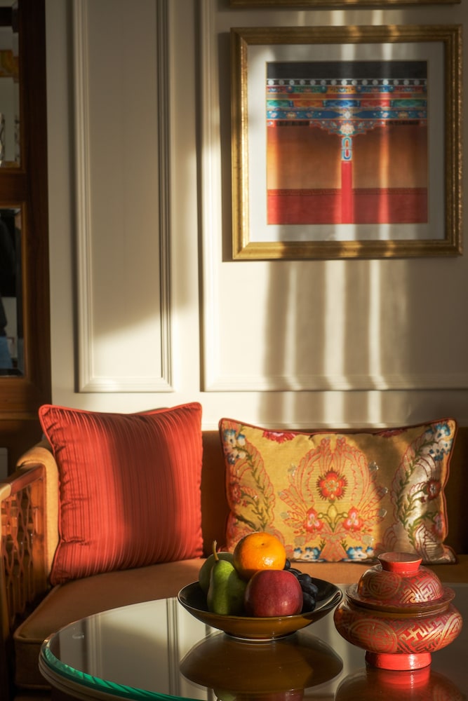 Luxury Room photo 3