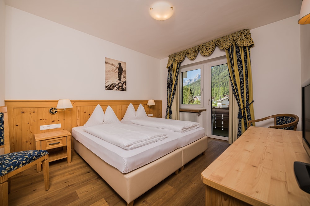 Comfort Double or Twin Room photo 1