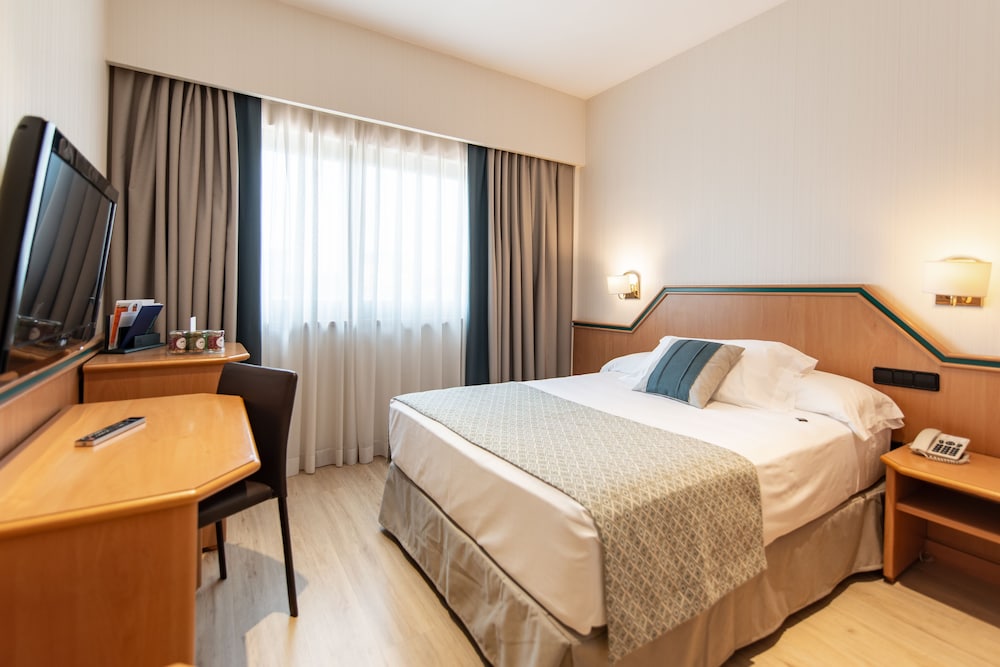 Basic Double Or Twin Room - Photo 1