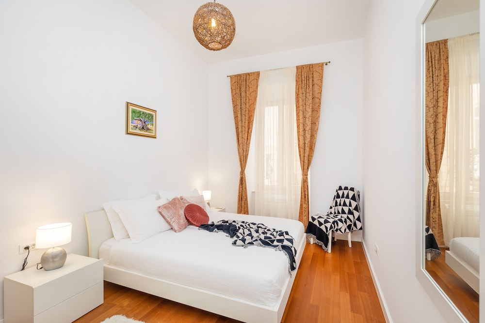 Comfort Apartment, 2 Bedrooms, City View