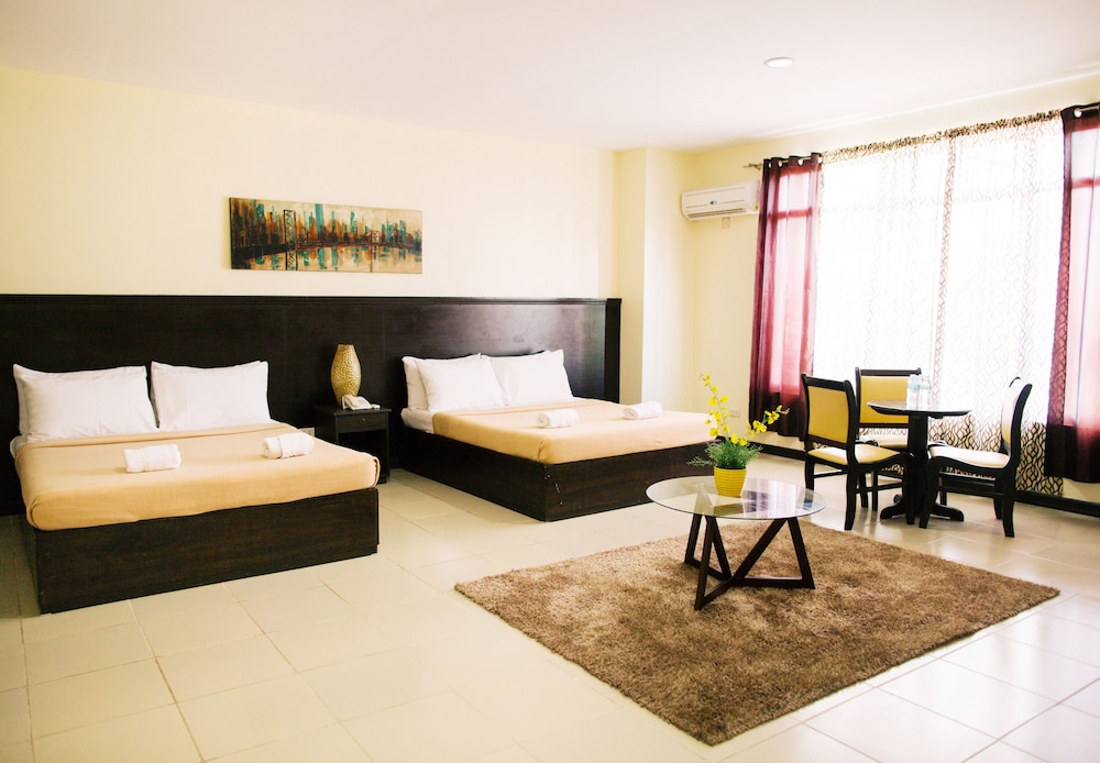 Family Deluxe