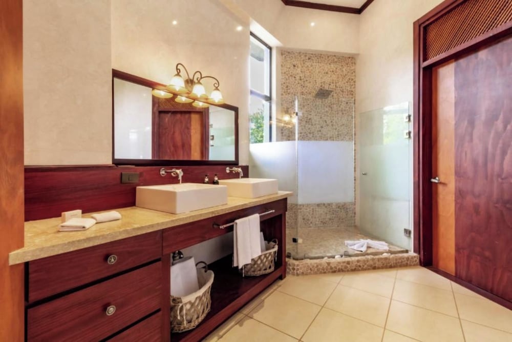 Suite Nyuri - Photo 2