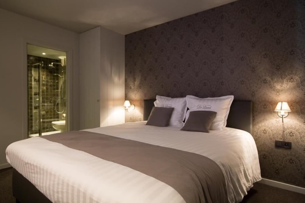 Deluxe Double Room Single Use photo 3
