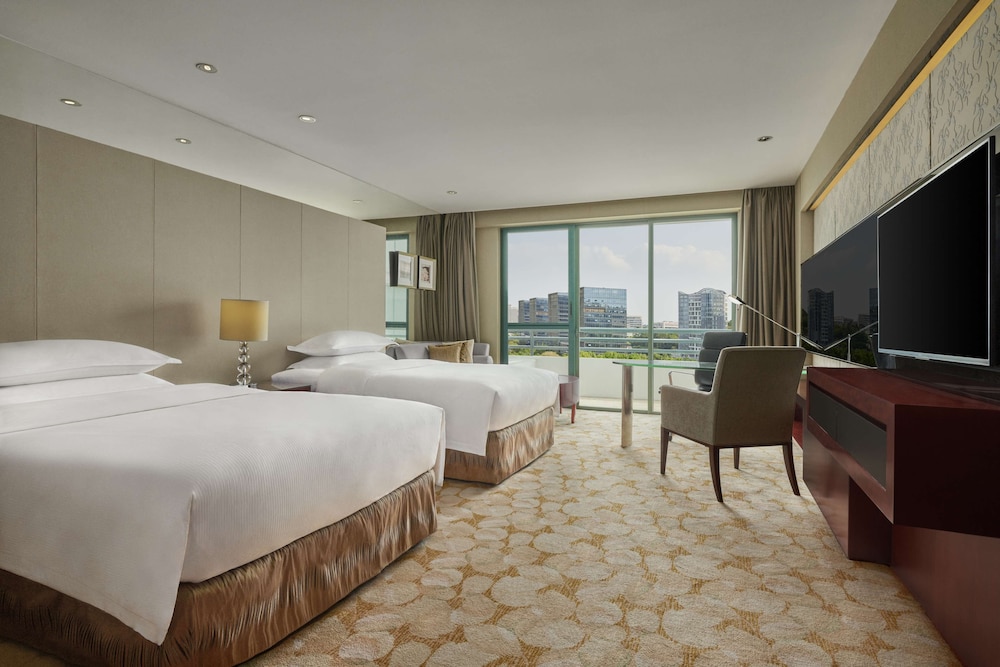 Executive Room, 2 Twin Beds, Balcony - Photo 3