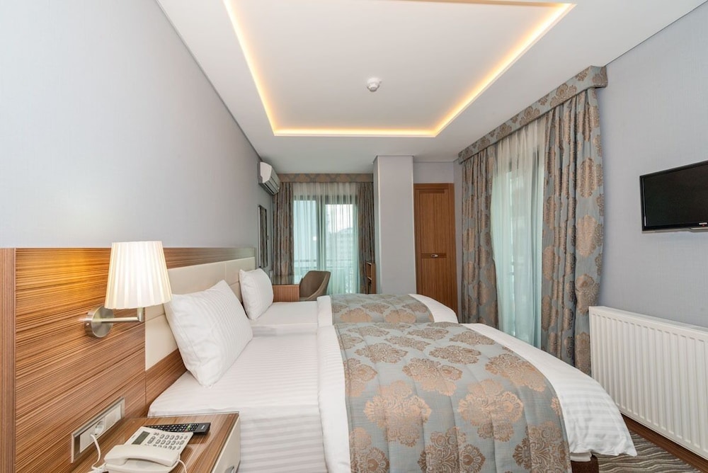 Standard Twin Room photo 2