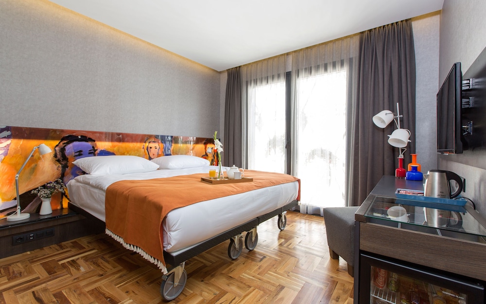 Comfort Room photo 2