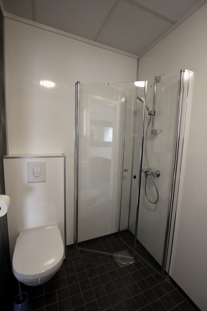 Basic Double Room, 1 Double Bed, Non Smoking photo 3