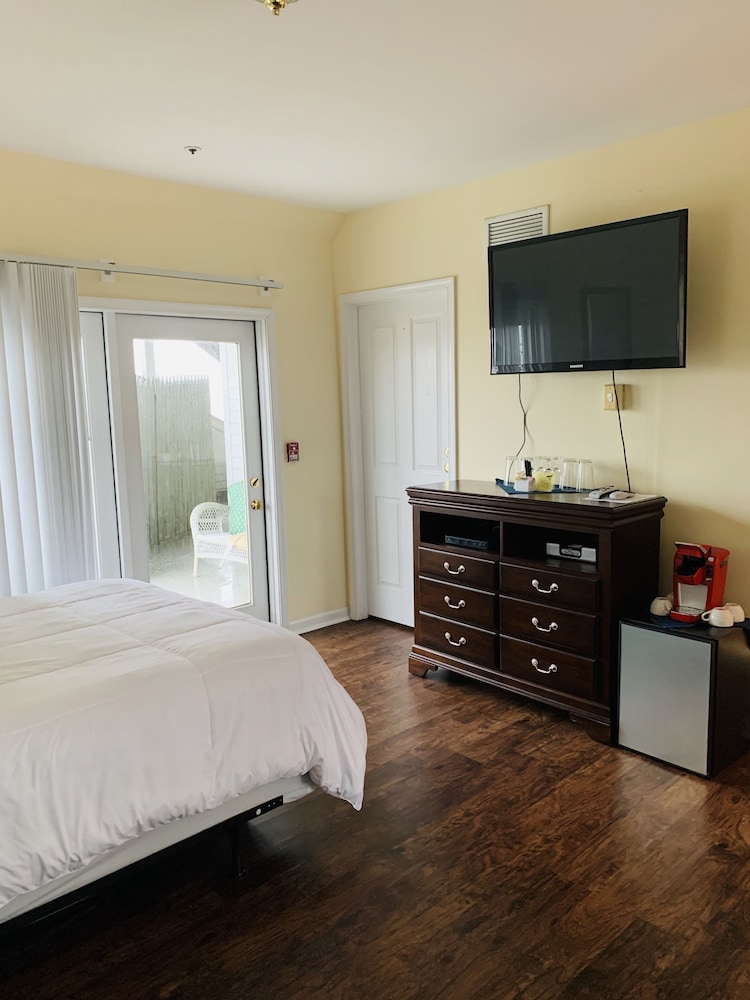 The Meyer Lansky Suite photo 3