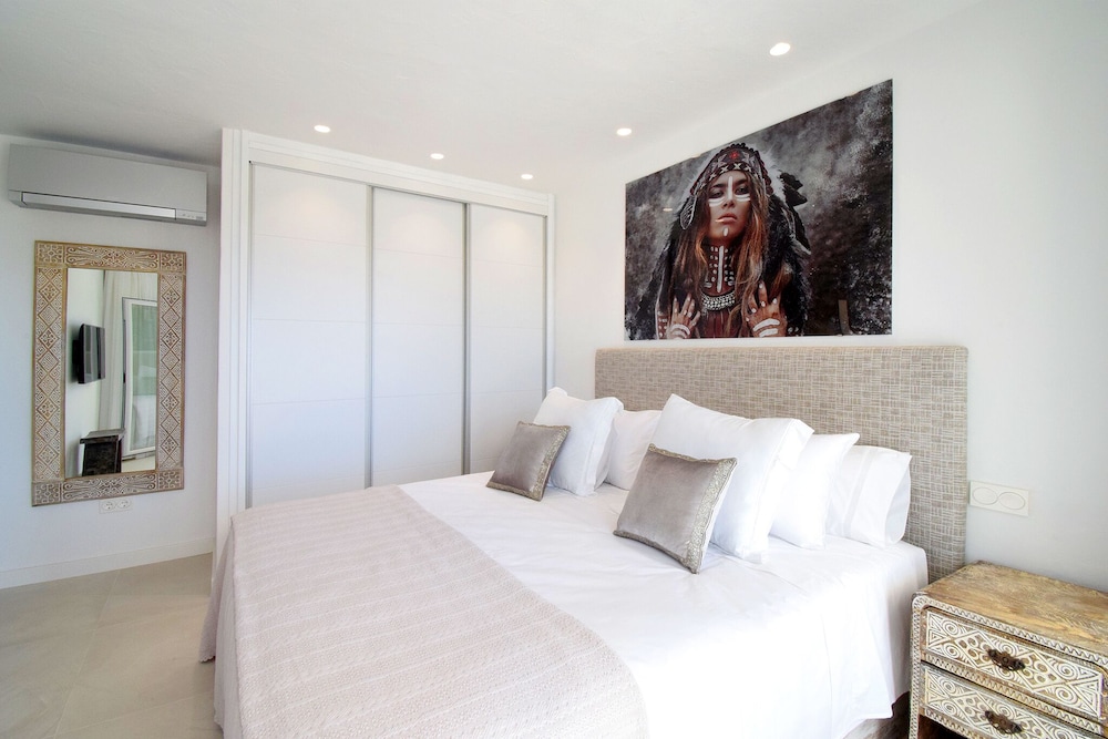Villa de Lujo, 5 Habitaciones, Piscina Privada