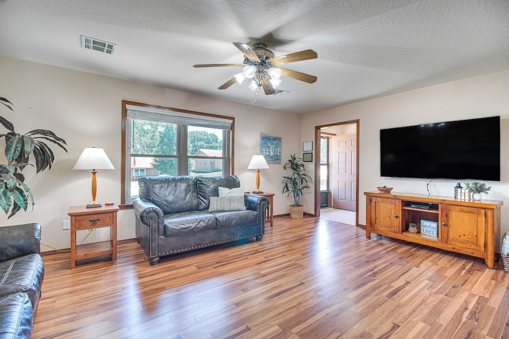 House (2 Bedrooms) photo 1