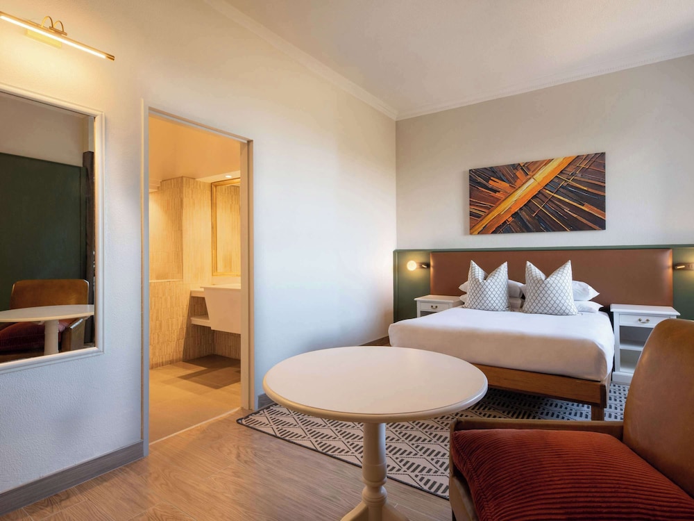 Classic Room, 1 Double Bed, Pool View - Photo 1