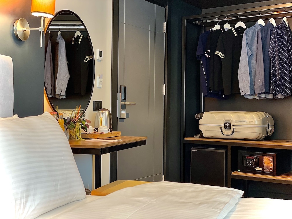 Superior Double or Twin Room photo 3