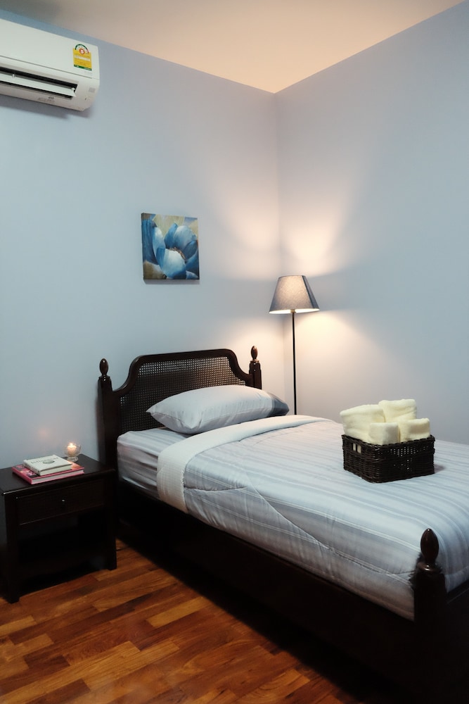 Single Room photo 3