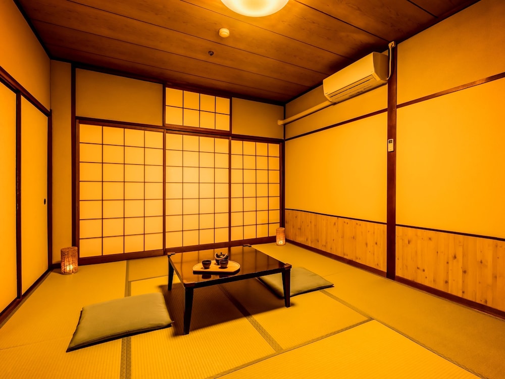 Standard Room, Non Smoking (Japanese Style without bath,No view) photo 1