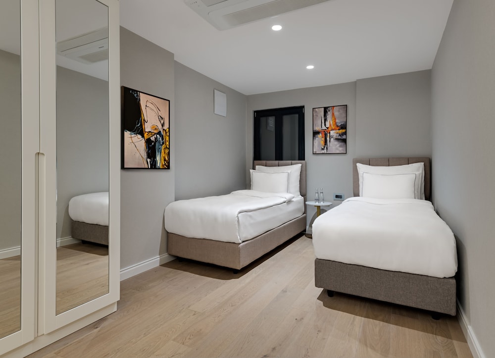 Family Suite photo 2