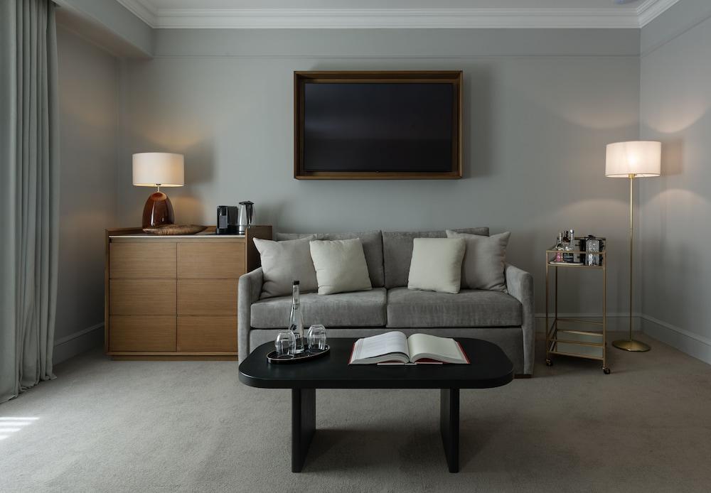 Junior Suite, City View (2+1)