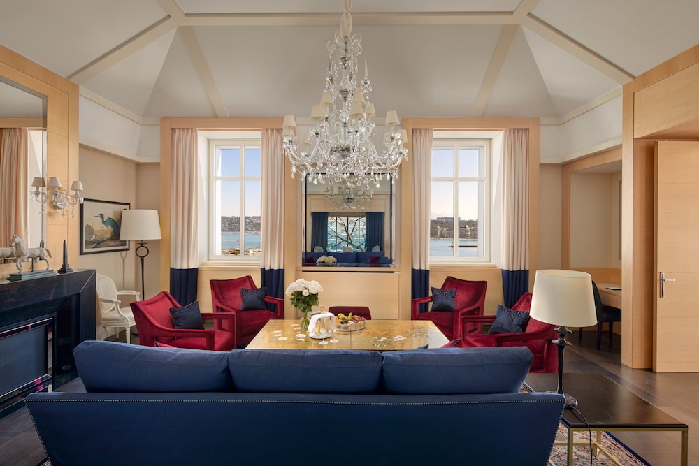 Suite (Imperial) photo 3