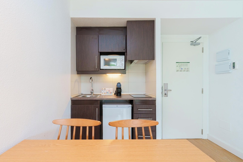 Apartment, 1 Bedroom, Balcony photo 3