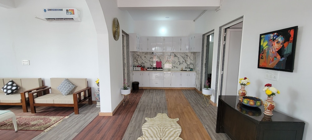 Deluxe Villa