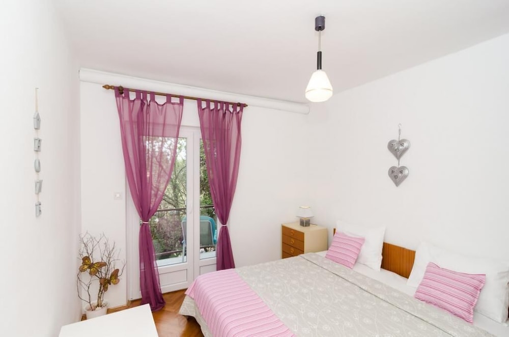 Apartment (Two Bedroom Apartment With Balcony) photo 3