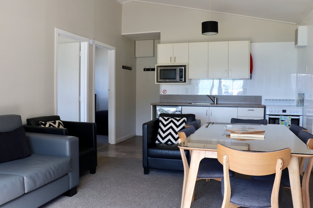 Deluxe Apartment thumbnail 5