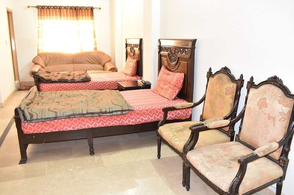 Triple Room - Photo 3