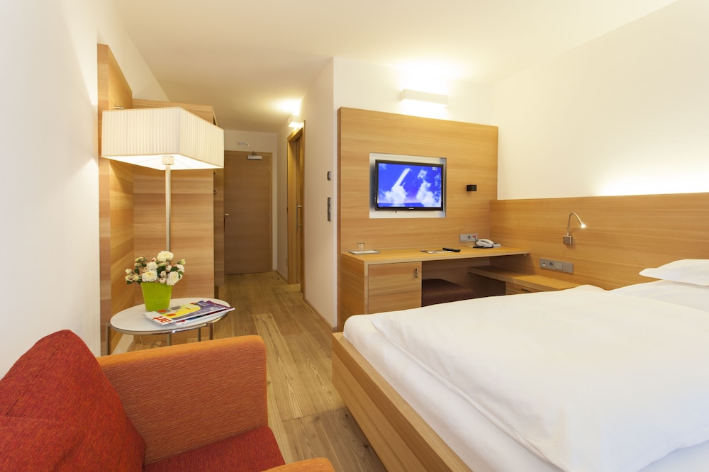 Deluxe Single Room, Courtyard View, Courtyard Area photo 1