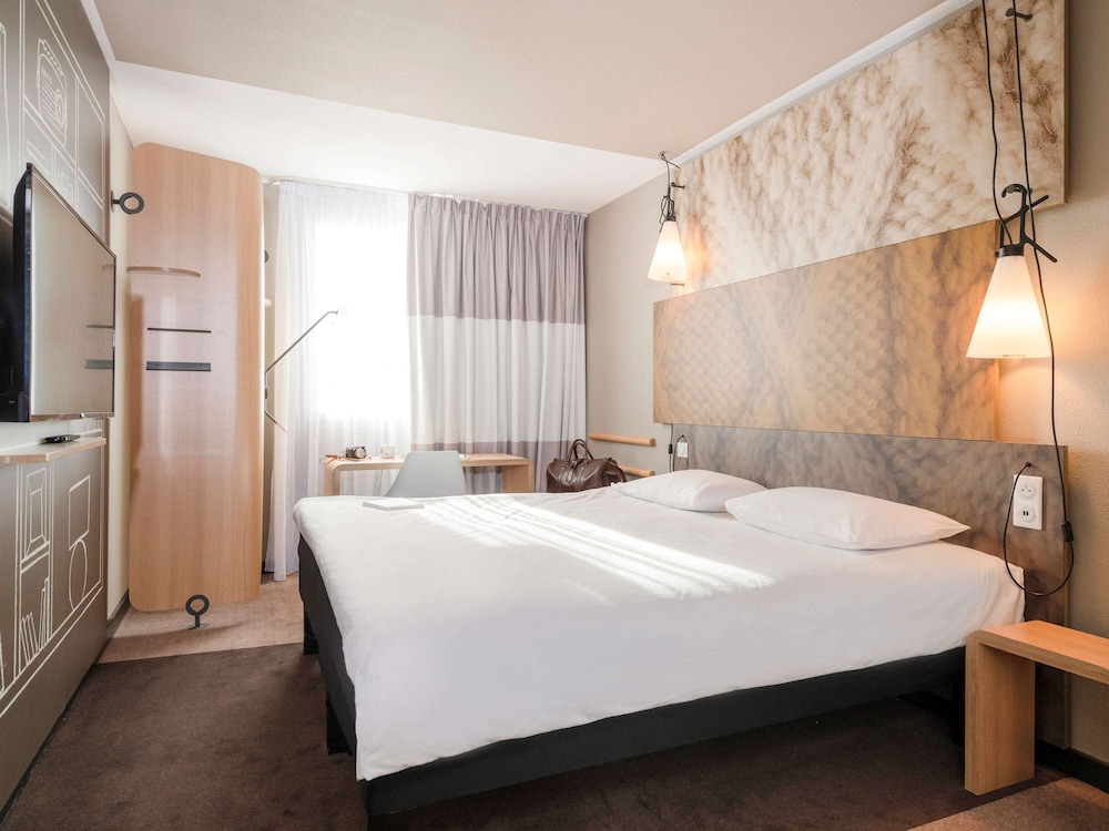 Standard Room, 1 Double Bed photo 3
