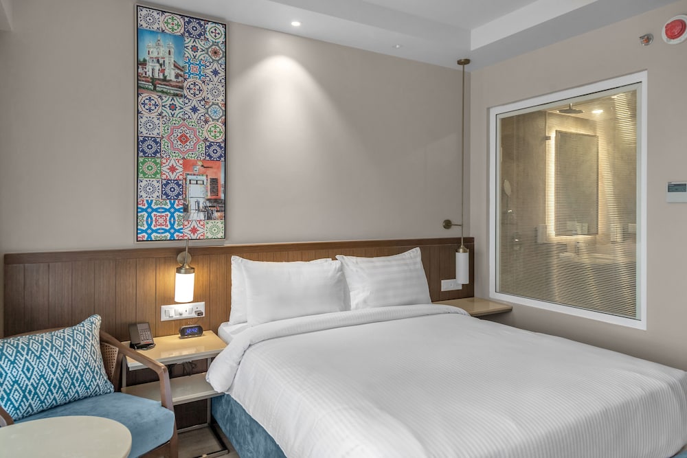 Deluxe Room, 2 Twin Beds - Photo 4