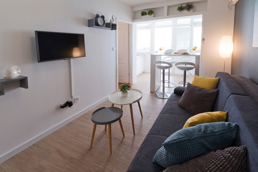 Apartment (Ina - modern and cosy - A1(2+2))