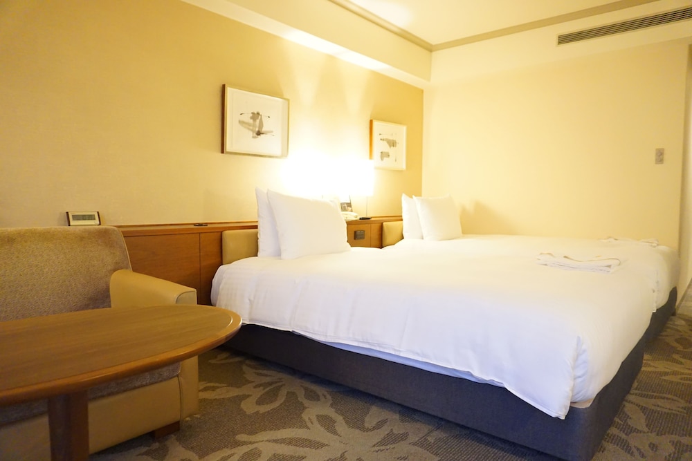 Twin Room, Non Smoking photo 3