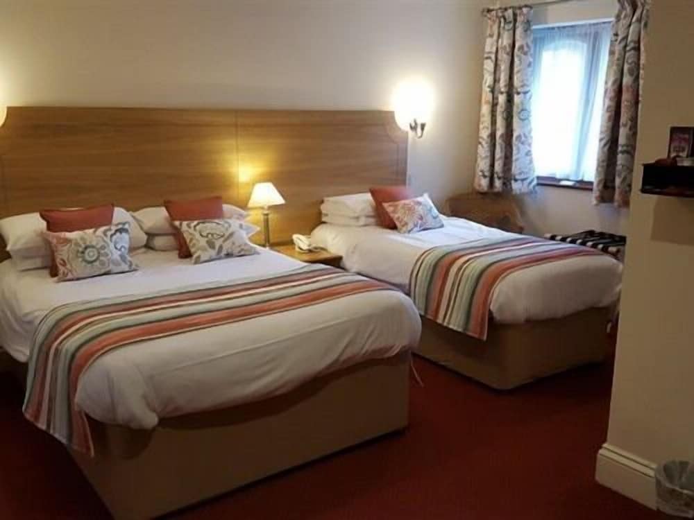 Suite, Ensuite, Garden View photo 2