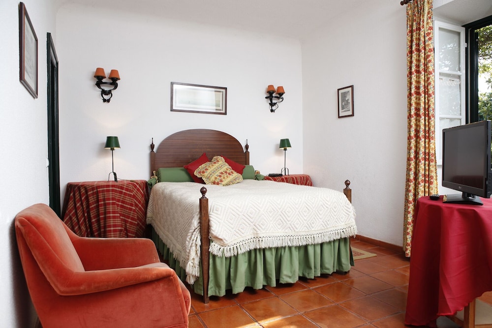 Classic Single Room