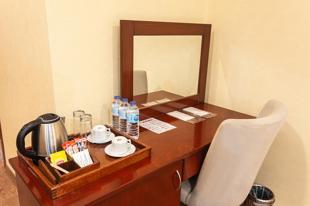 Standard Double Room, City View photo 3
