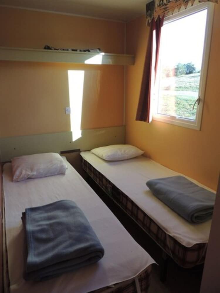 Mobile Home (Safari) photo 1