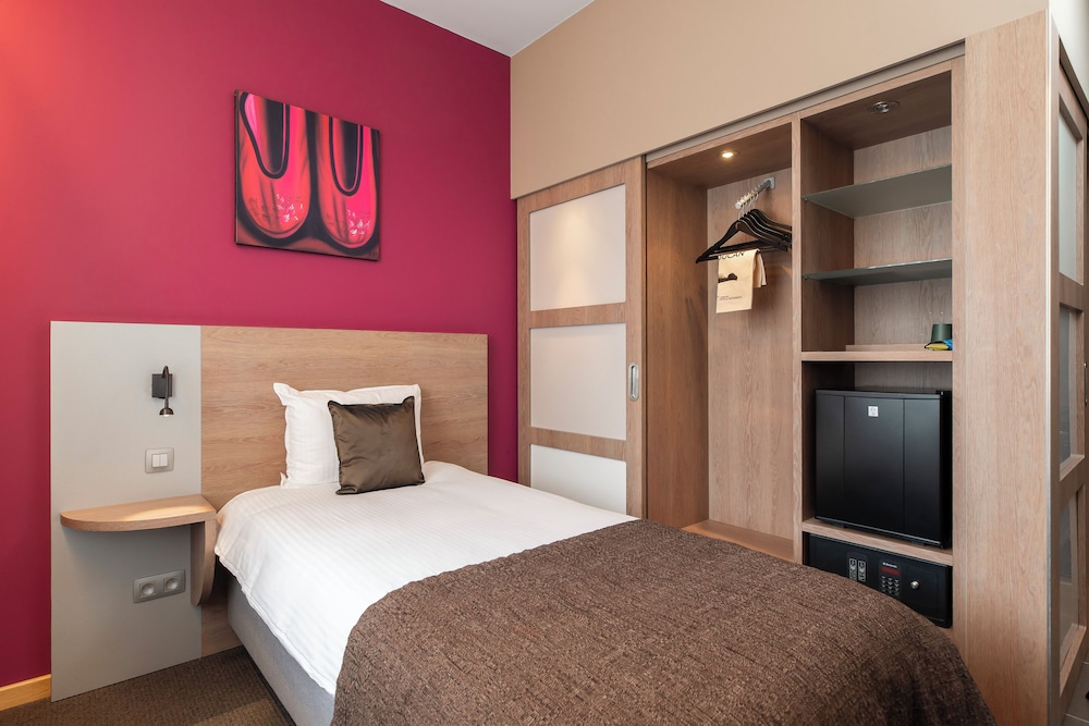 Standard Room, 1 Twin Bed - Photo 3