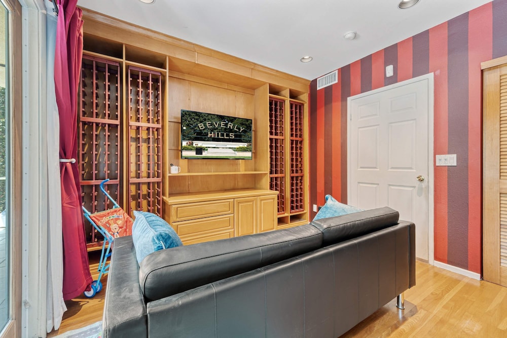 NEW - 1 Location-family-5br-yard-gym-parking, 사진 43