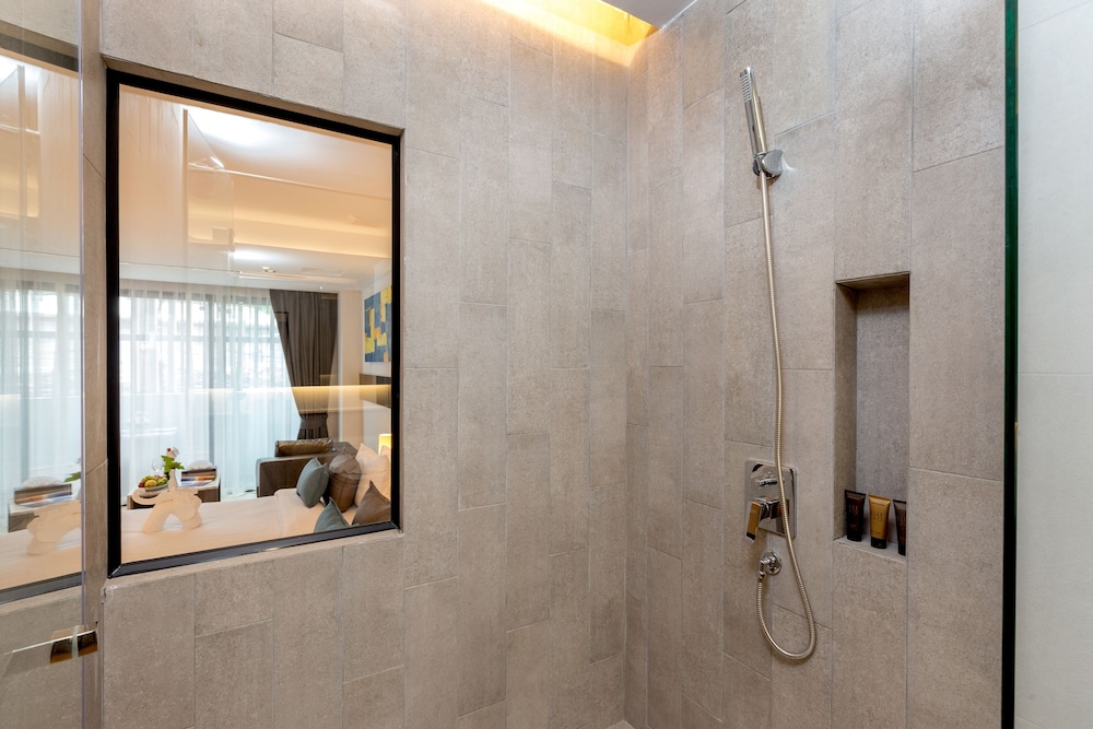 Deluxe Twin Room - Photo 6