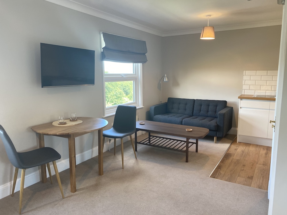 Studio Suite (with Private Bathroom ) photo 1