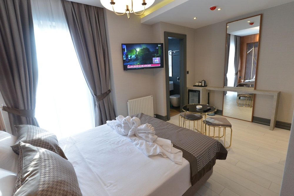 Deluxe Double Room photo 3