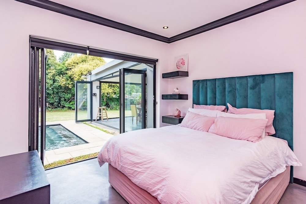 Comfort Double Room, Pool View