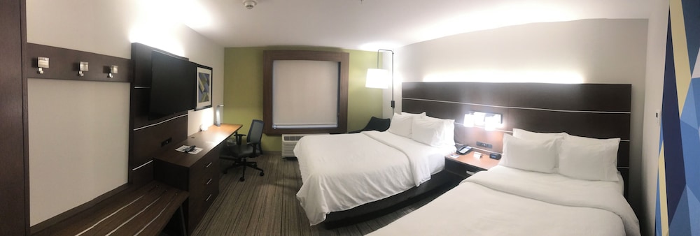 Standard Room, 1 King Bed, Accessible (Communication Accessible) photo 1