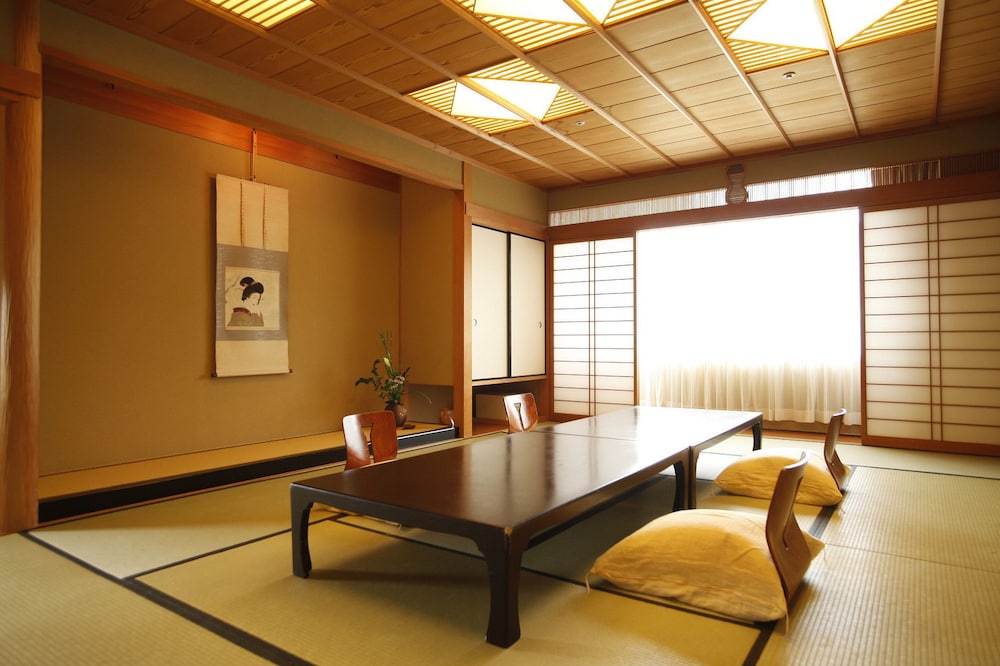 West Building Japanese Style Room photo 1