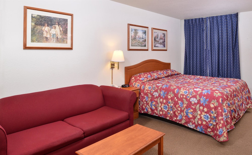 Room, 1 King Bed, Accessible, Non Smoking photo 3